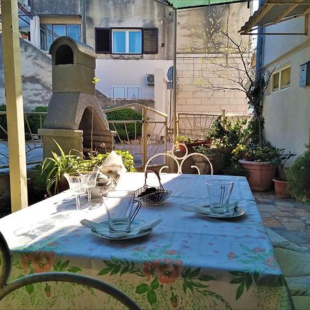 Apartment Marijeta Kaštela 外观 照片